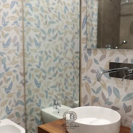 Palazzo Giudecca ゲストハウス レッジョ・ディ・カラブリア