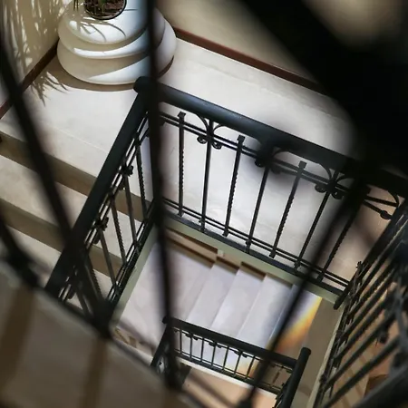 Affittacamere Palazzo Giudecca 3*