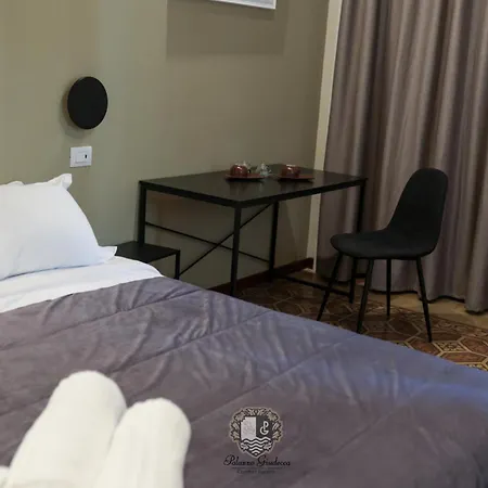 Palazzo Giudecca Affittacamere 3*
